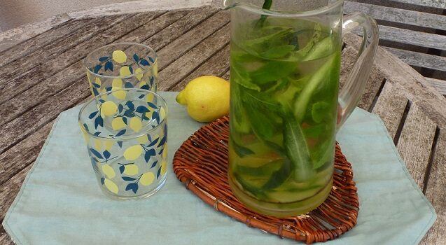 Des concombres ? et hop, une boisson détox Des concombres ? et hop, une boisson détox